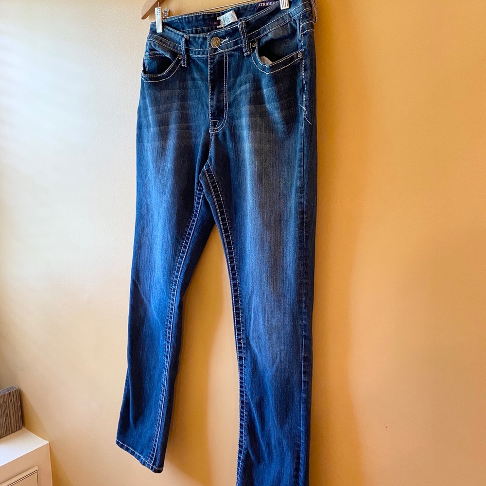 EUC VGS DARK WASH BOOT CUT JEANS
